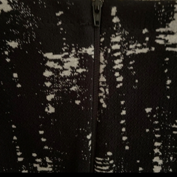 Nadia Tarr Splatter Print 3/4 Sleeve Coord Twofer Set - Picture 4 of 4